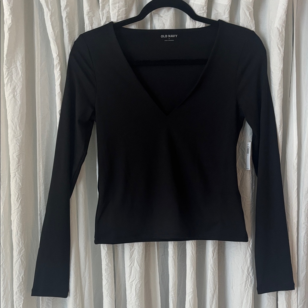 Nwt Old Navy Women's Black Long Sleeve V-Neck Top